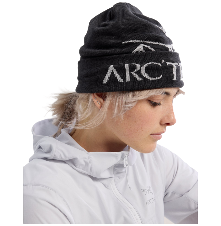 BIRD WORD TOQUE
