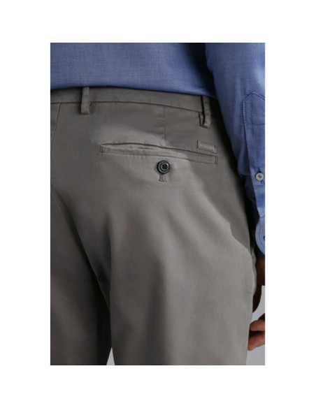 SLIM CHINO TROUSERS