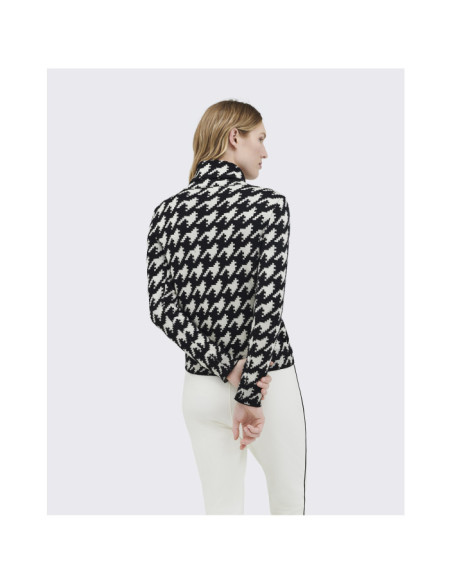 HOUNDSTOOTH TURTLE NECK SWEATER