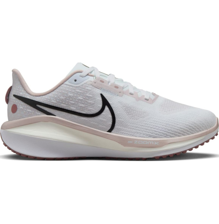 NIKE VOMERO 17