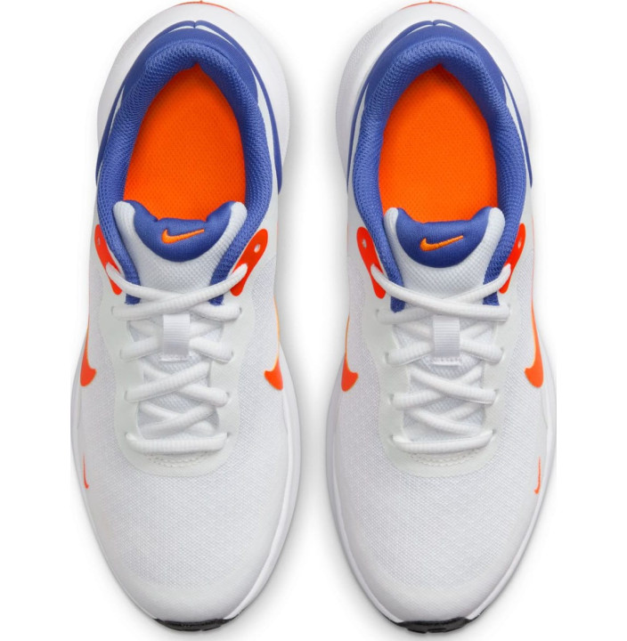 NIKE REVOLUTION 7  GS