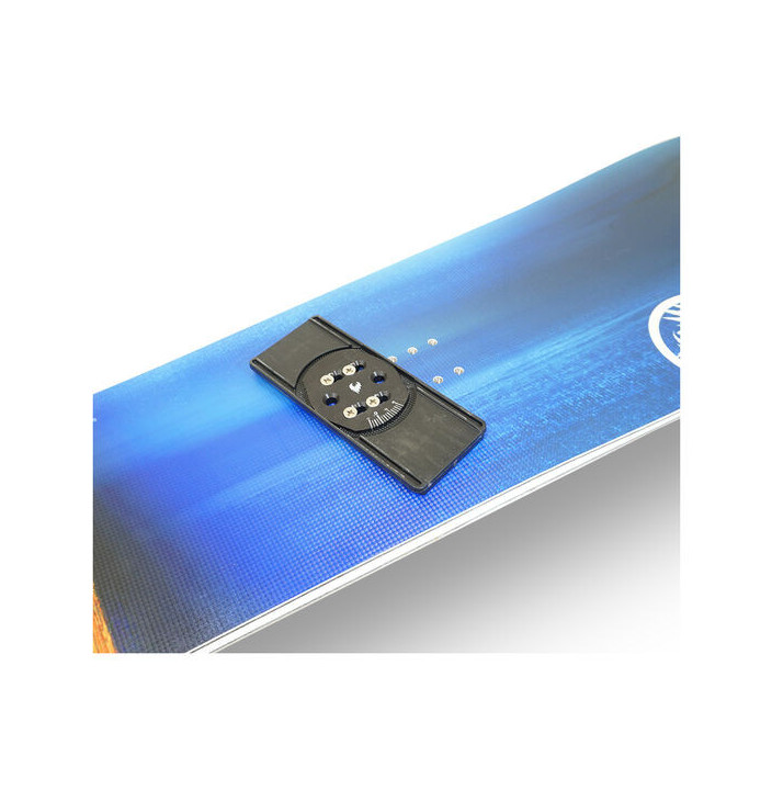 SPARK SOLID BOARD PUCKS