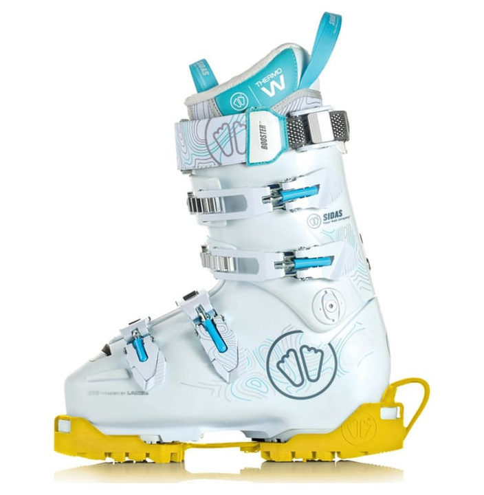 SKI BOOTS TRACTION
