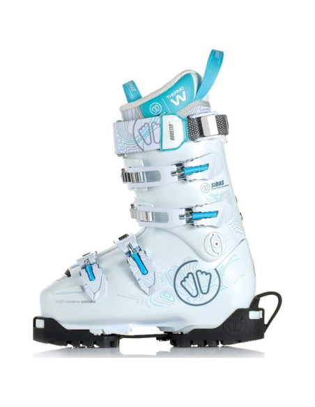 SKI BOOTS TRACTION