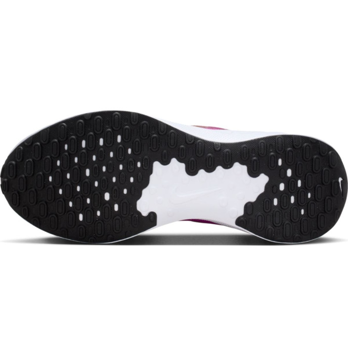 NIKE REVOLUTION 7