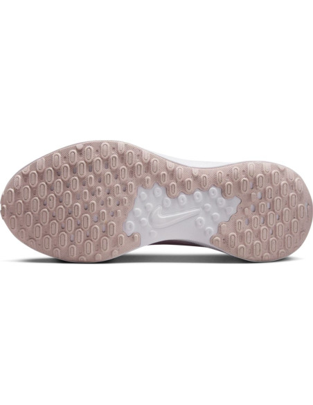 NIKE REVOLUTION 7