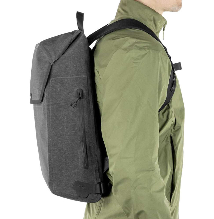 CITY BACKPACK  17L 