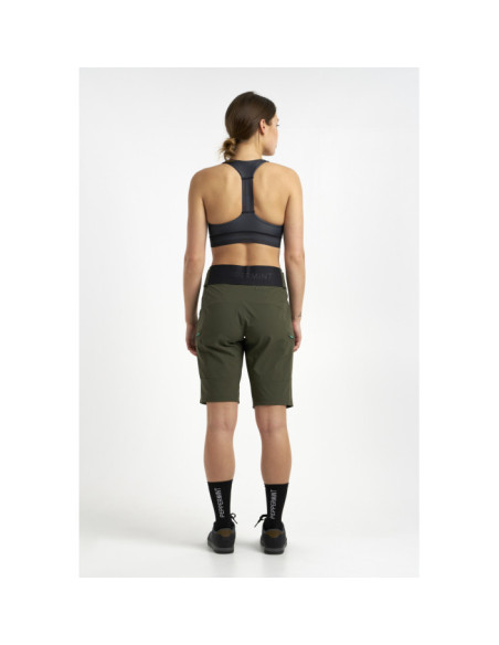 SIGNATURE SPORT BRA