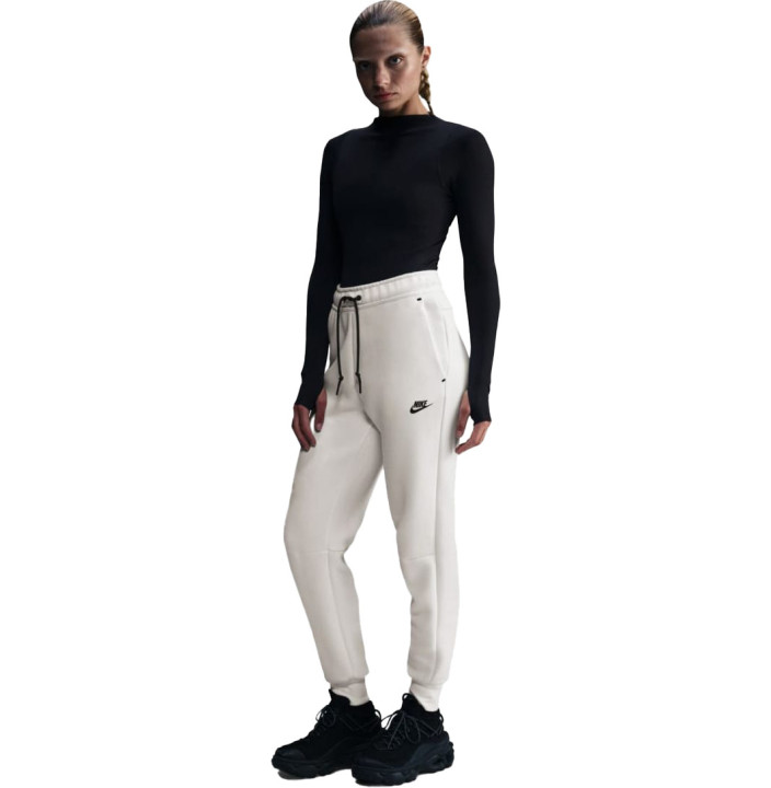 NIKE SPORTSWEAR TECH FLEECE