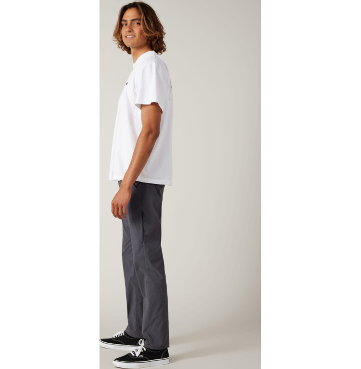 EVERYWHERE FEATHRLT CHINO PANT