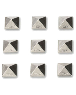 PYRAMID STUDS