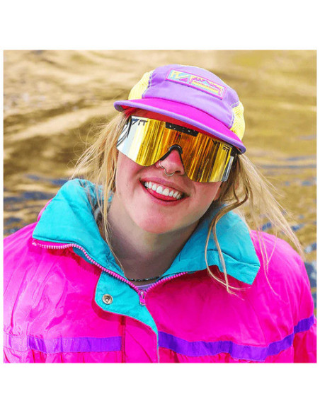 THE 2000S POLARIZED THE 2000S POLARIZED