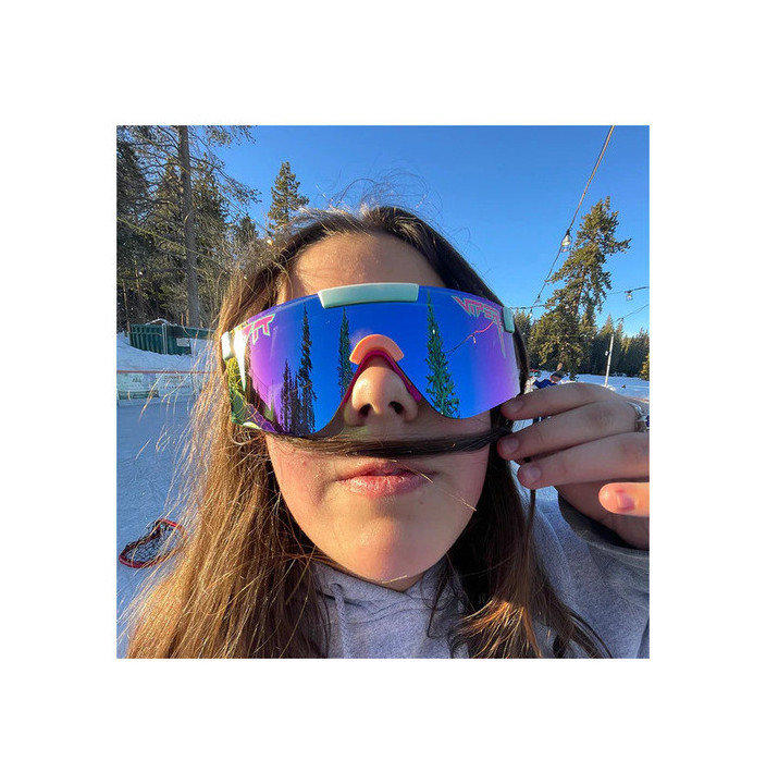 THE 2000S POLARIZED