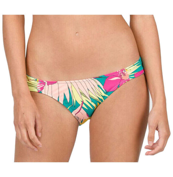 HOT TROPIC MODEST