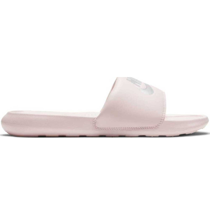 NIKE VICTORI ONE