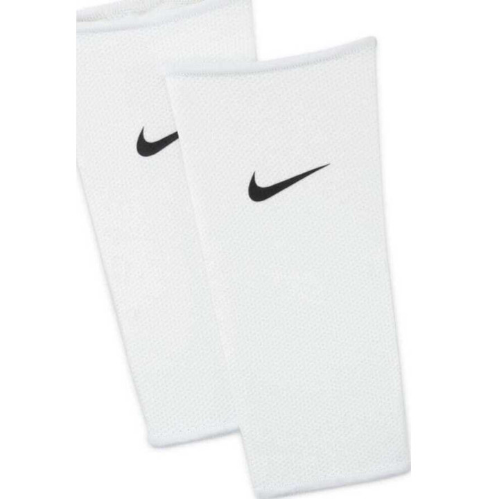 GUARD LOCK SOCCER SLEEVES