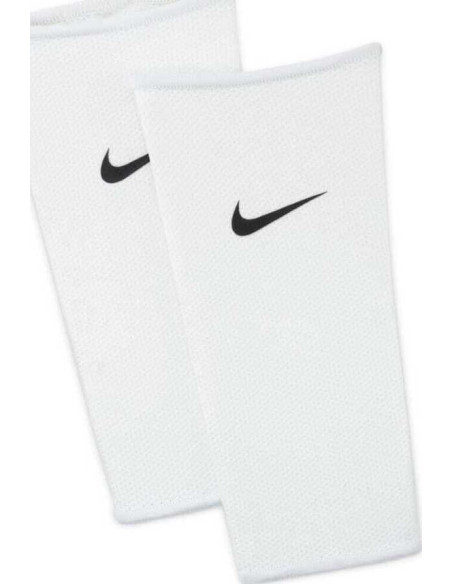 GUARD LOCK SOCCER SLEEVES
