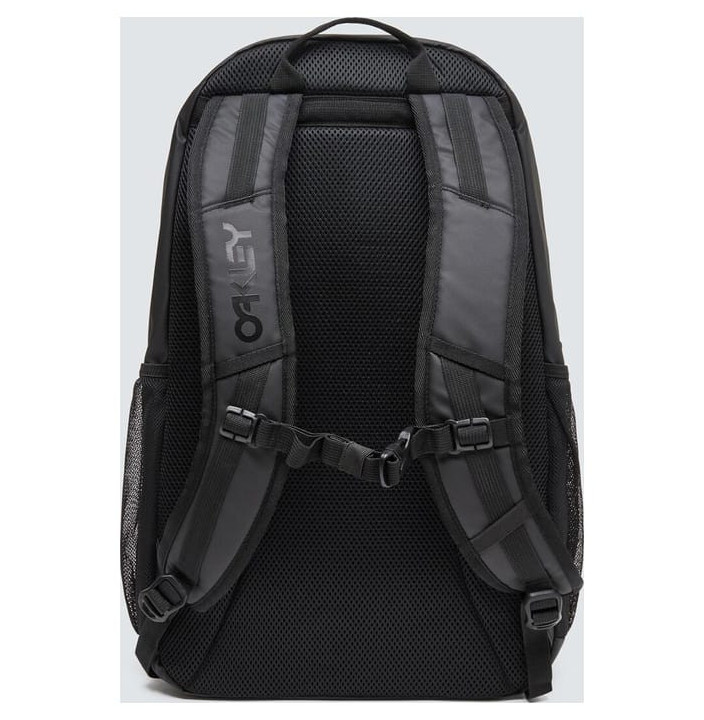 THE FRESHMAN SKATE BACKPACK
