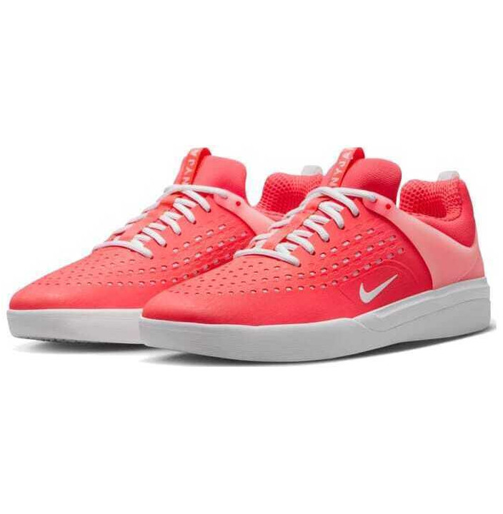 NIKE SB ZOOM NYJAH 3