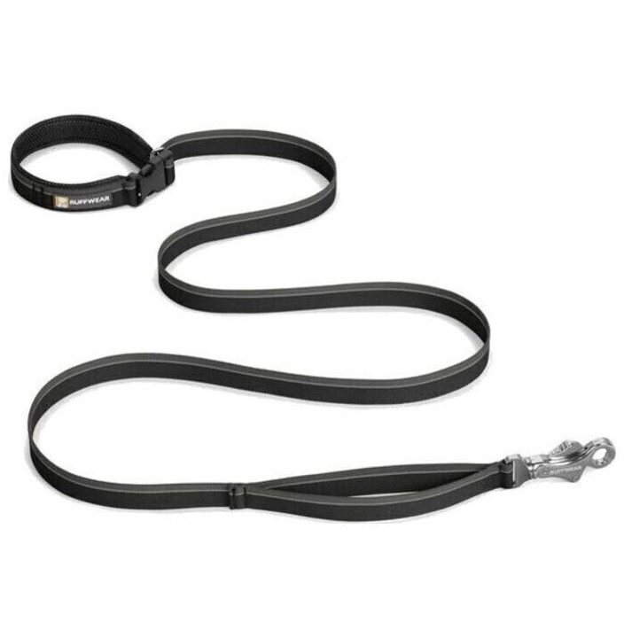 FLAT OUT LEASH
