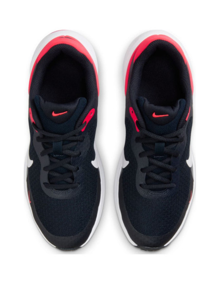 NIKE REVOLUTION 7  GS NIKE REVOLUTION 7  GS