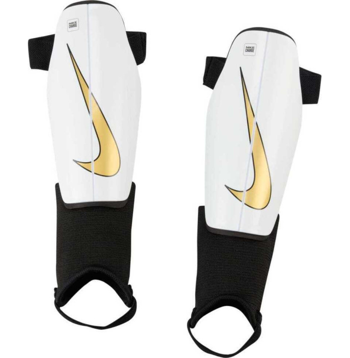 Nike Charge Kids' Soccer Shin Guard