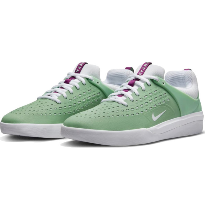 NIKE SB ZOOM NYJAH 3