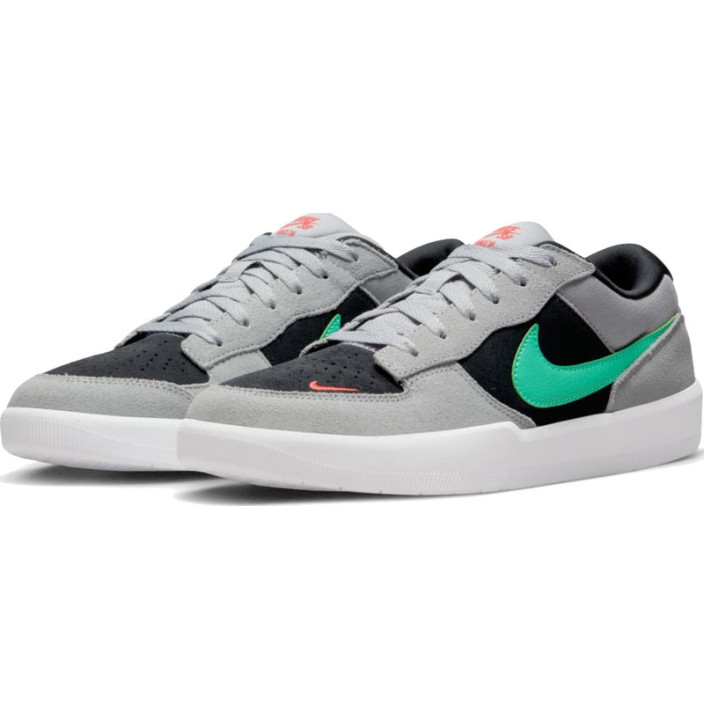 NIKE SB FORCE 58