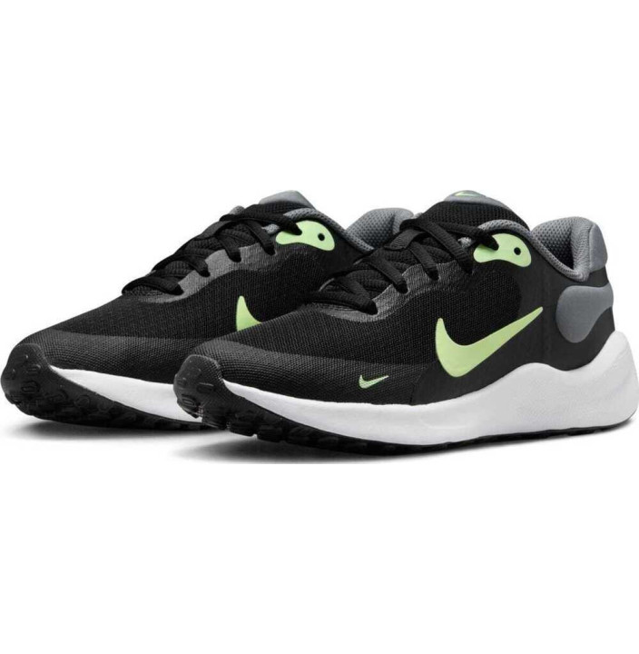 NIKE REVOLUTION 7  GS