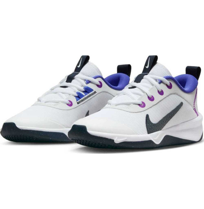 NIKE OMNI MULTI-COURT BIG KIDS