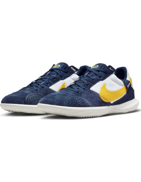 NIKE STREETGATO SOCCER SHOES