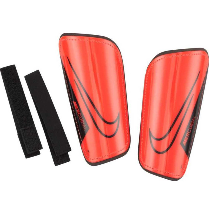 NIKE MERCURIAL HARDSHELL SOCCE