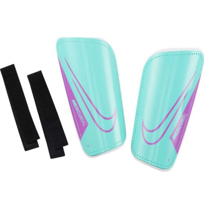 NIKE MERCURIAL HARDSHELL SOCCE