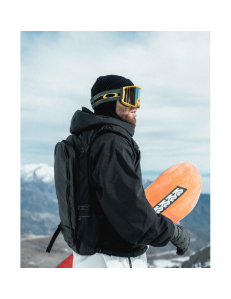 SNOW PRO VEST 8L