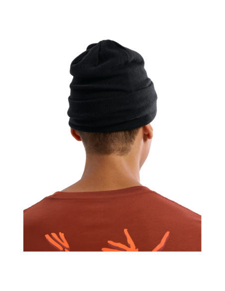 EMBROIDERED BIRD TOQUE