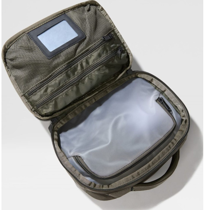 BASE CAMP VOYAGER DOPP KIT