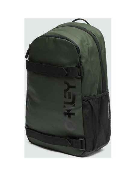 THE FRESHMAN SKATE BACKPACK