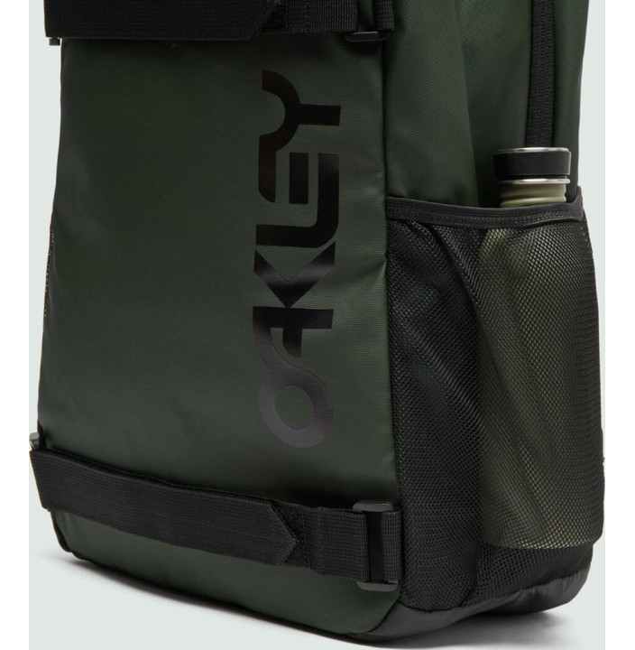 THE FRESHMAN SKATE BACKPACK