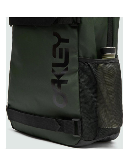 THE FRESHMAN SKATE BACKPACK