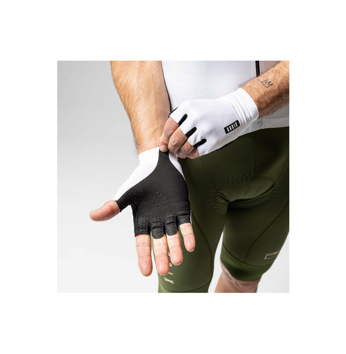 GUANTES CORTOS BLACK MAMBA