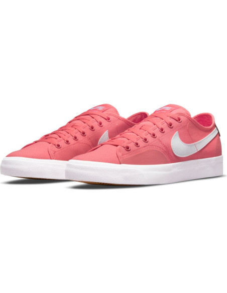 NIKE SB BLAZER COURT