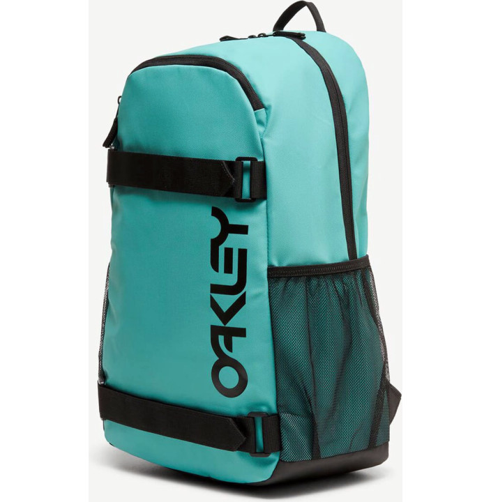THE FRESHMAN SKATE BACKPACK