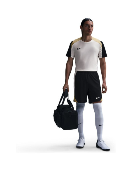 Nike Strike Men's Dri-FIT Short-Sle Nike Strike Men's Dri-FIT Short-Sle