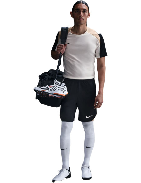 Nike Strike Men's Dri-FIT Global Fo Nike Strike Men's Dri-FIT Global Fo
