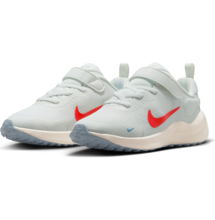 NIKE REVOLUTION 7  PSV 