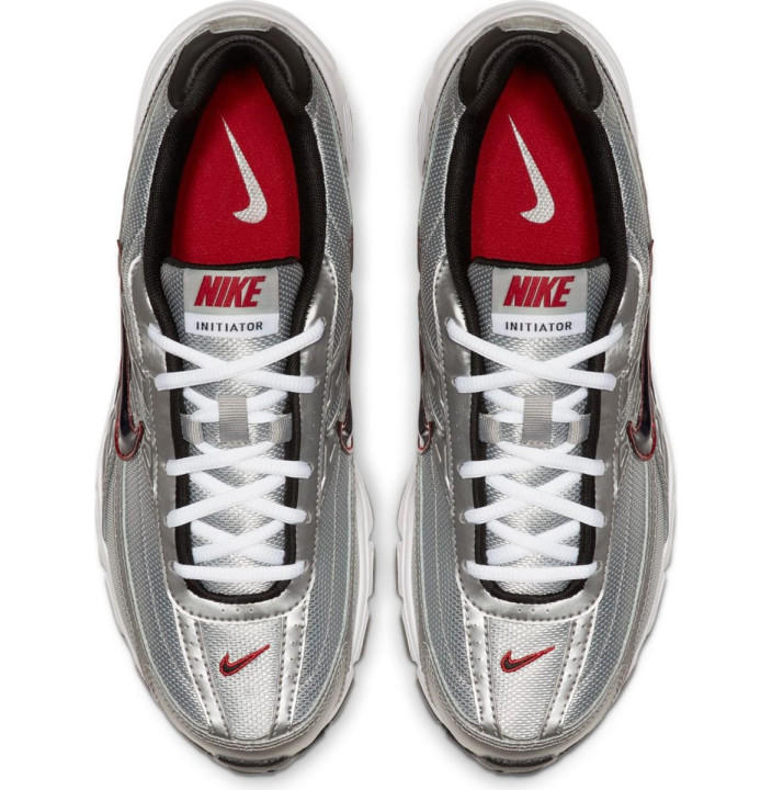 NIKE INITIATOR