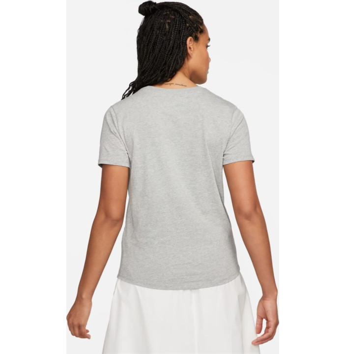 NIKE SPORTSWEAR CLUB ESSENTIAL