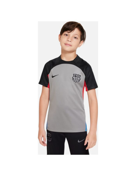 FCB YNK DF STRK SS TOP KKS CL