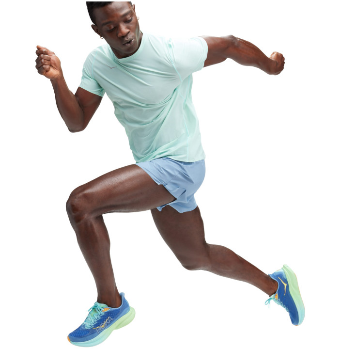 AIR. RUNSHORT SLEEVE