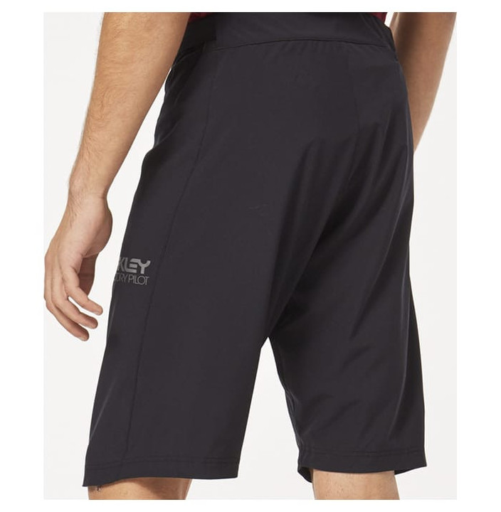 FACTORY PILOT LITE SHORT